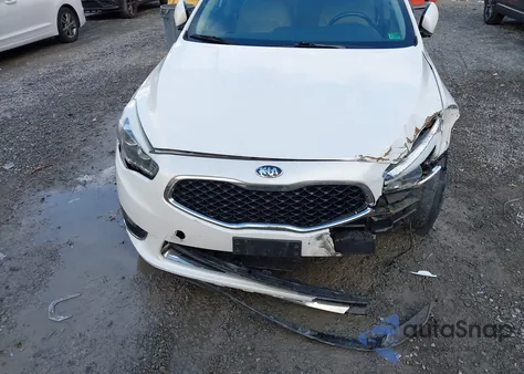 2015 Kia Cadenza Premium z USA, uszkodzony, nr VIN KNALN4D74F5171372